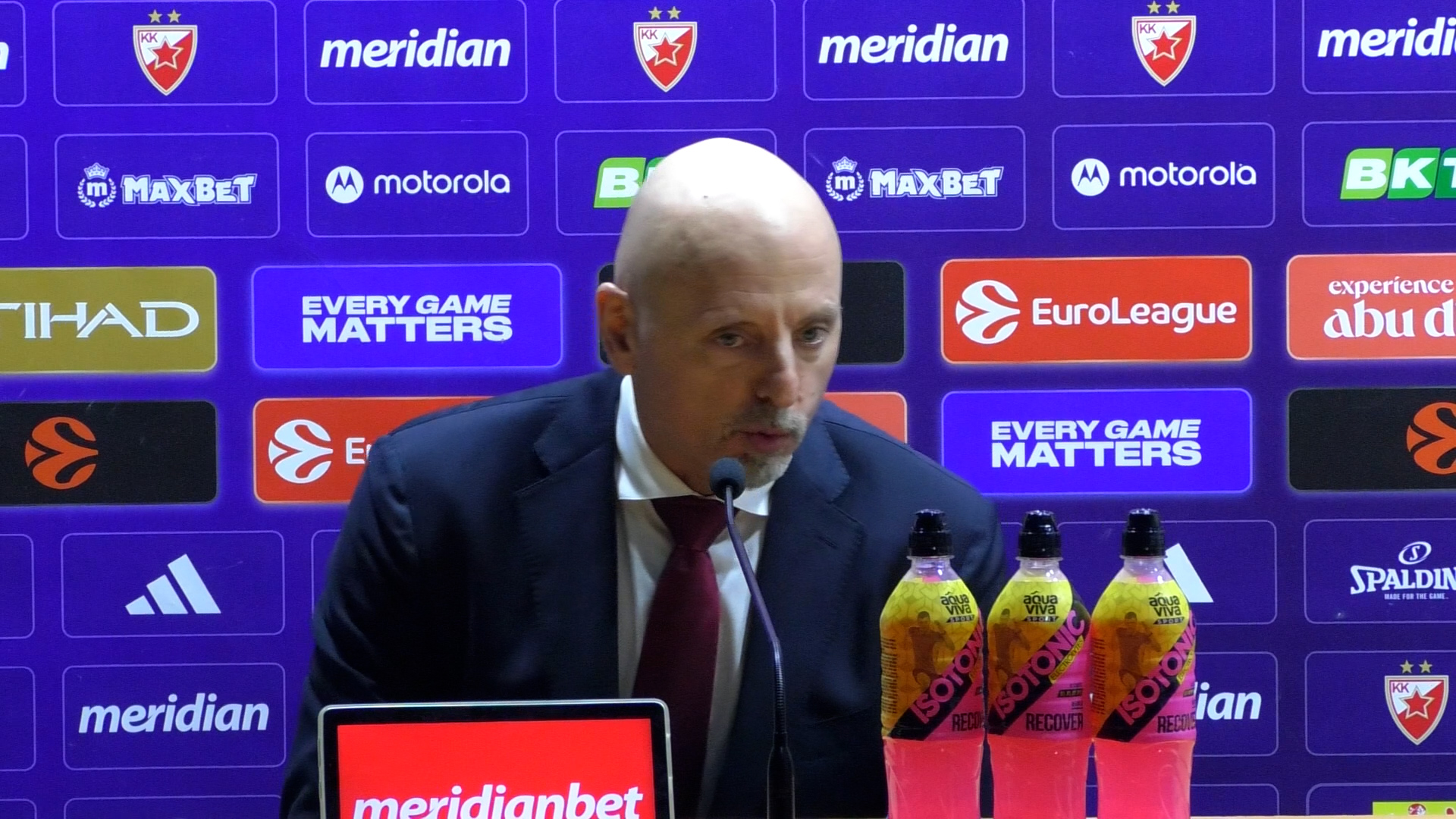 Beograd, Sasa Obradovic, trener KK Crvena zvezda, cestitam ekipi Partizana na odlicnoj igri ENG